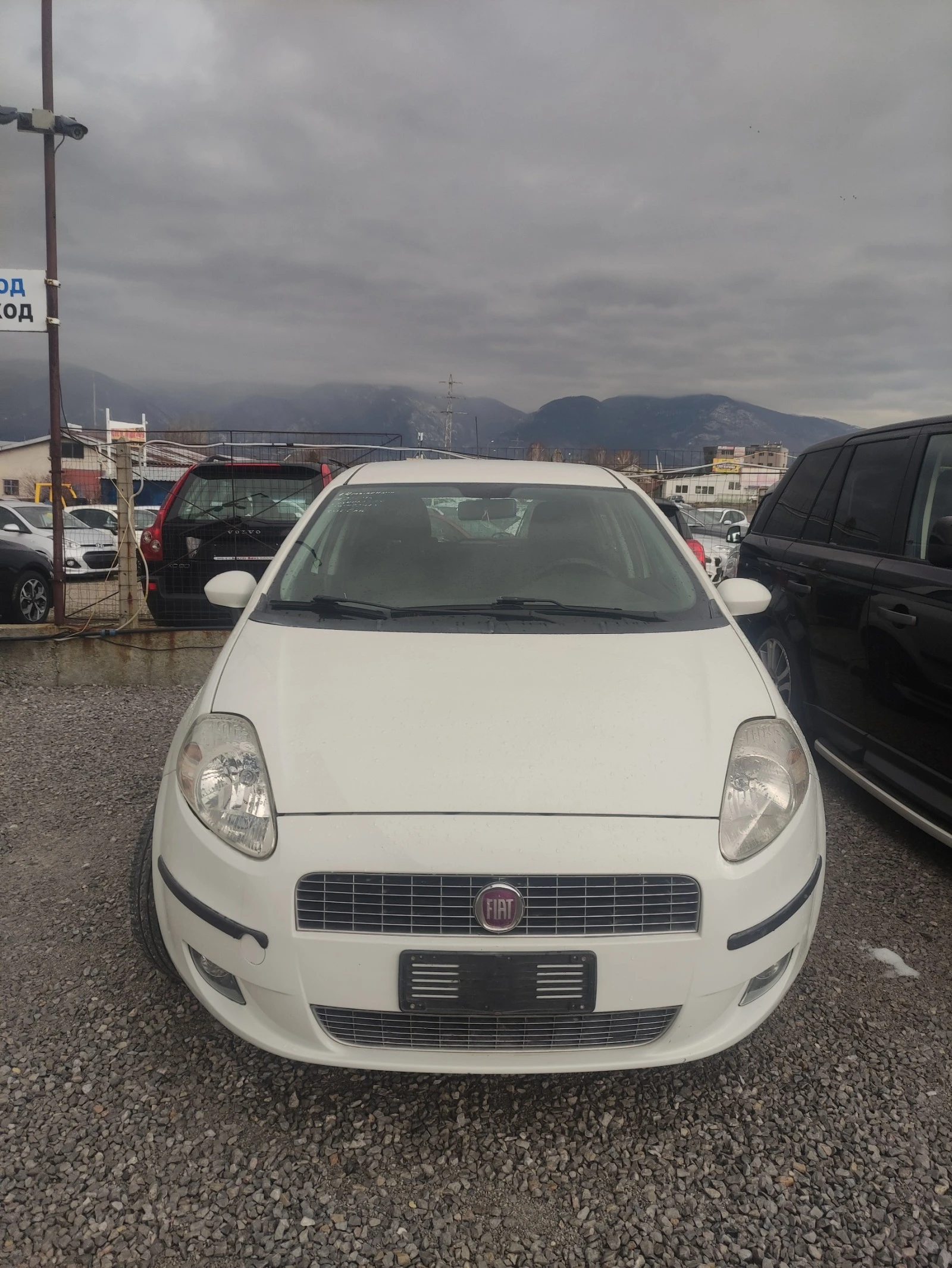 Fiat Punto 1.4 газ бензин  | Mobile.bg — изображение 15