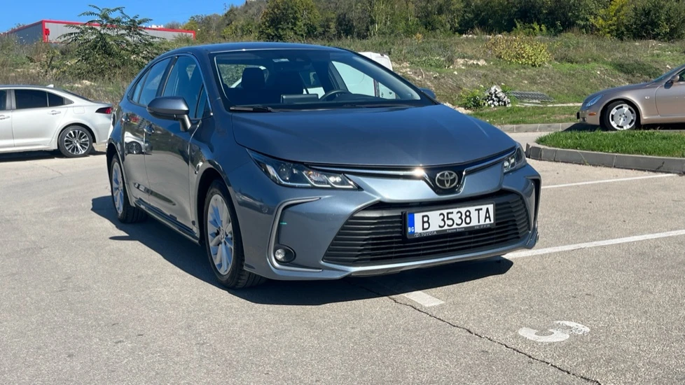 Toyota Corolla 1.6 i Execuitive - изображение 5