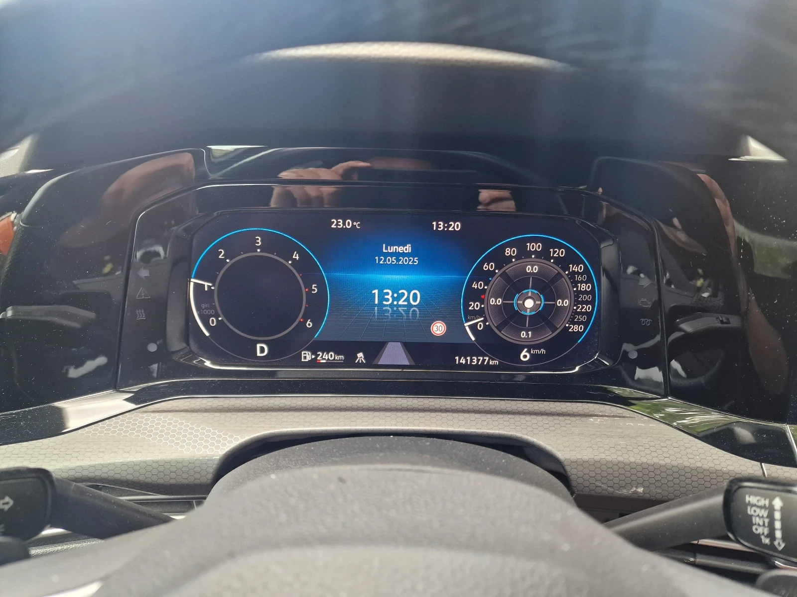 VW Golf 2.0GTD!!! IQ-LIGHT!! ! | Mobile.bg   16