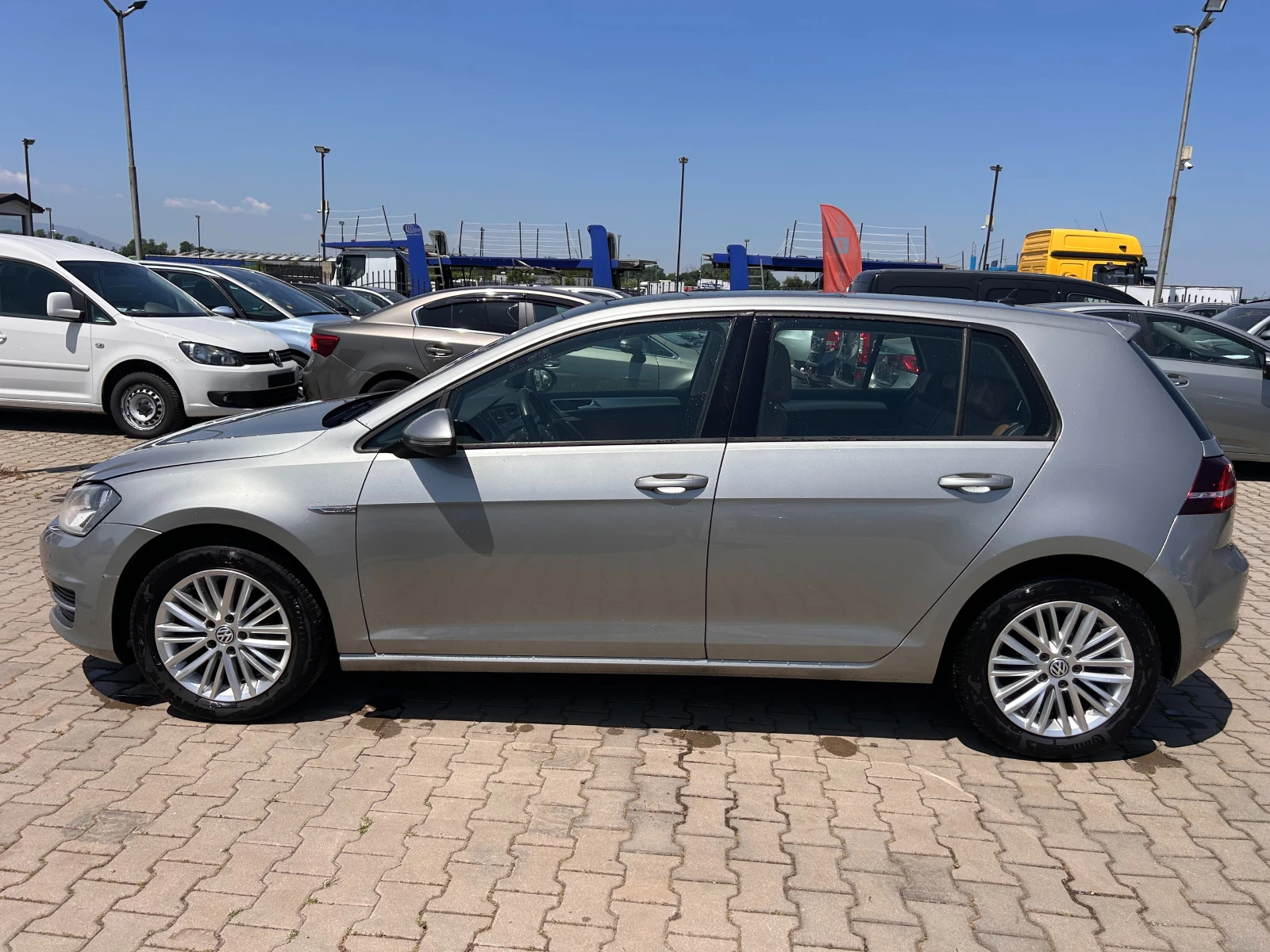 VW Golf 1.2TSI PANORAMA/KOJA/NAVI EURO 5 - изображение 9