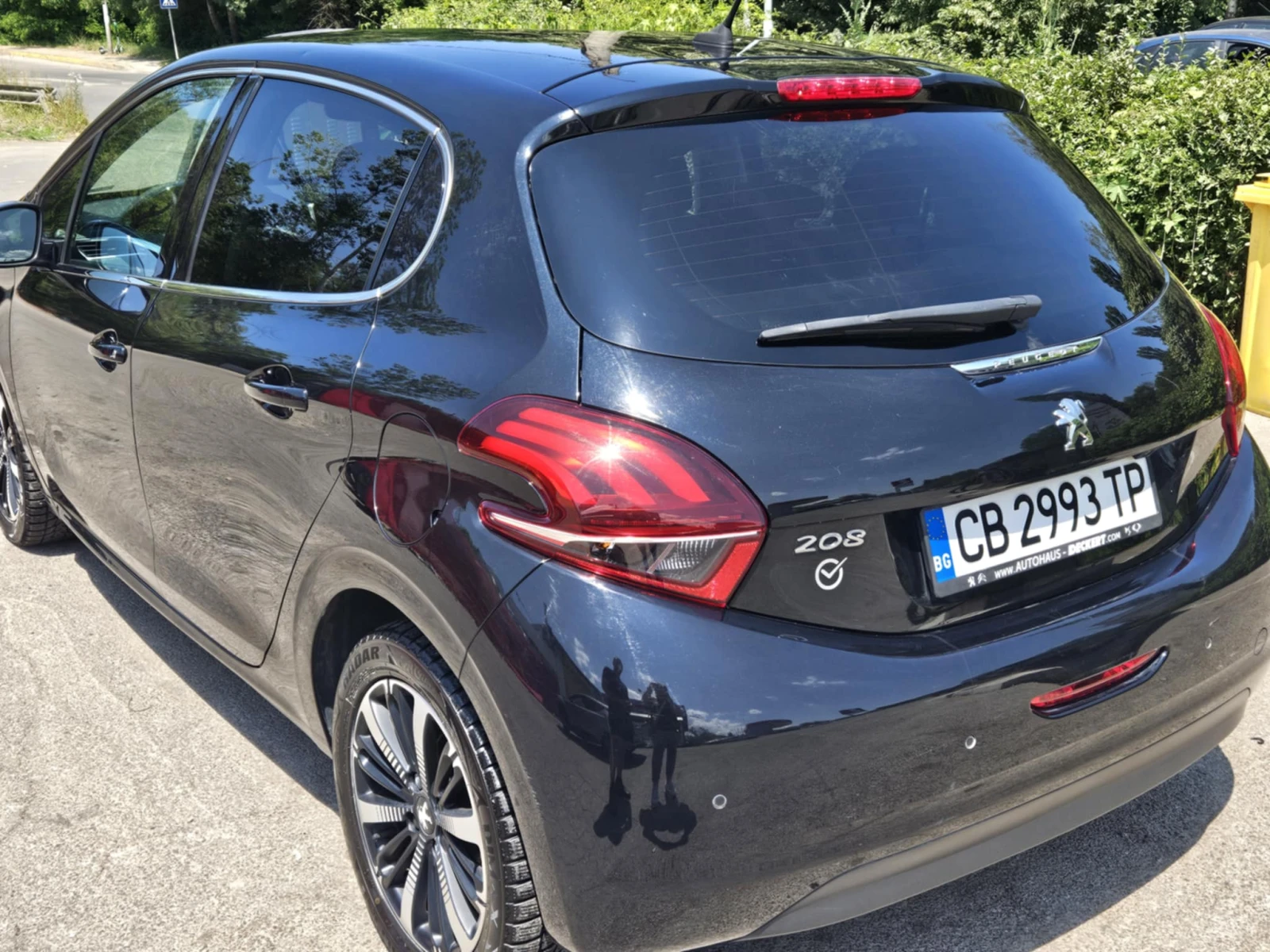 Peugeot 208  - изображение 9