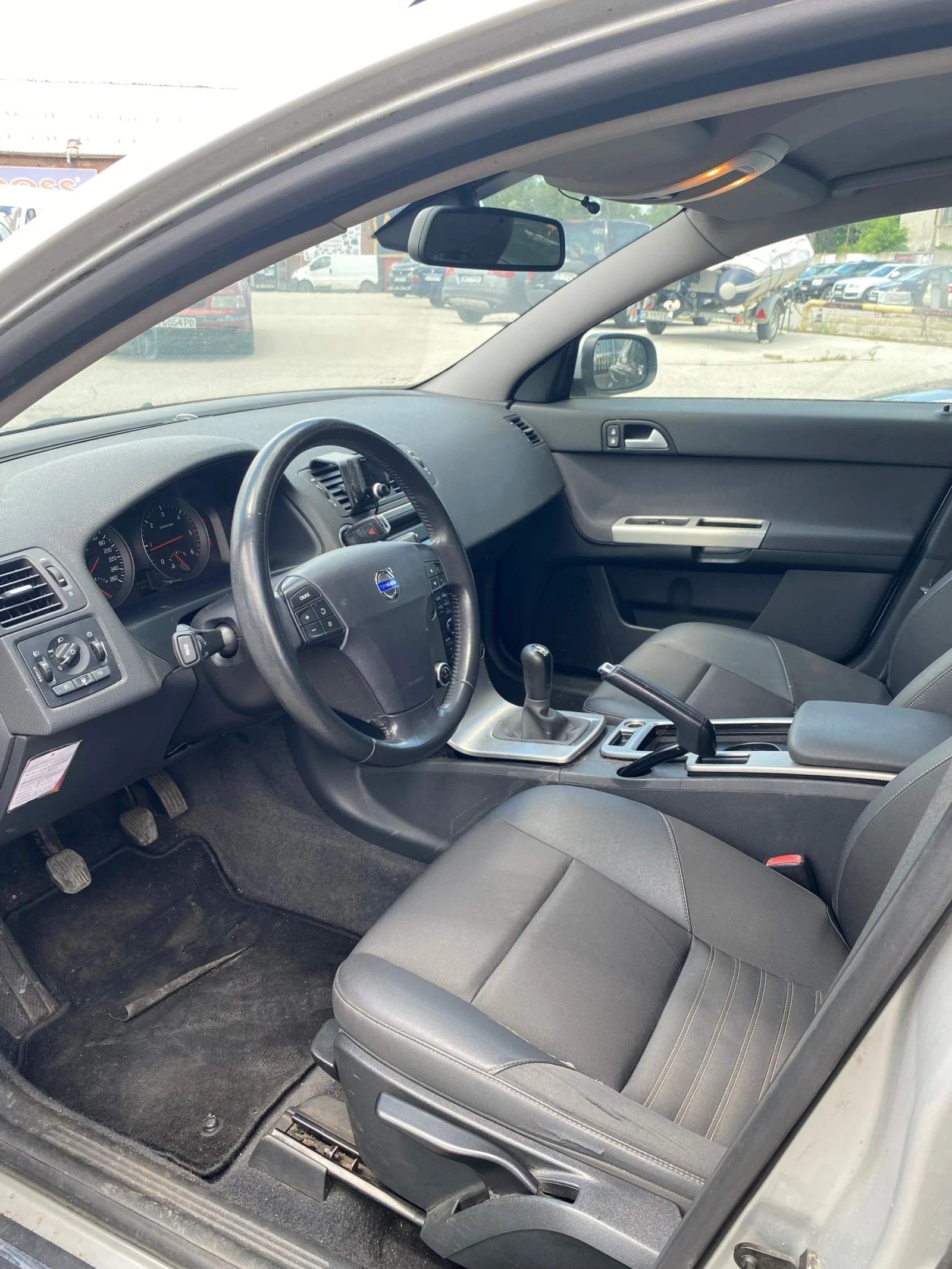 Volvo V50 1.6d - изображение 9