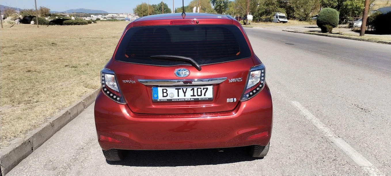 Toyota Yaris 1.5HYBRID TOP | Mobile.bg   6