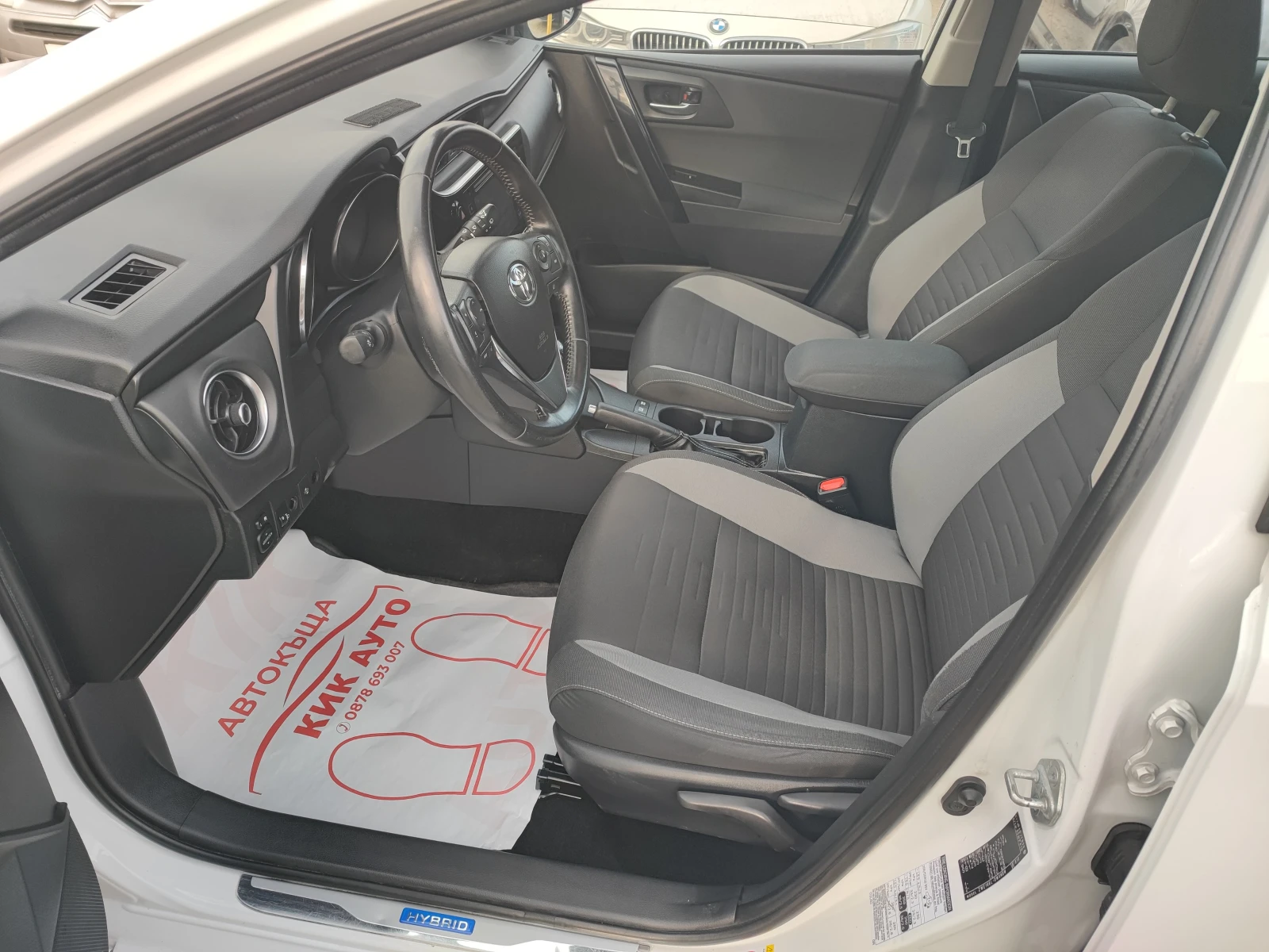 Toyota Auris 1.8 HYBRID-99ks - изображение 7