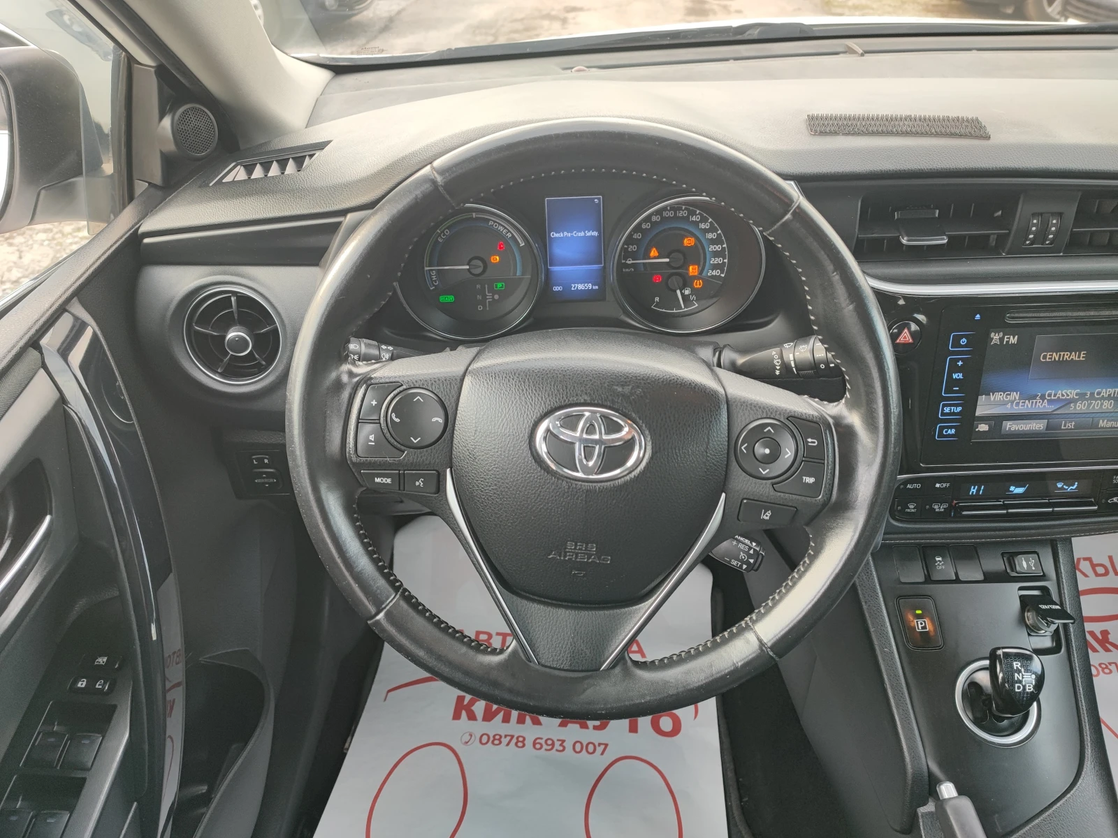 Toyota Auris 1.8 HYBRID-99ks - изображение 10