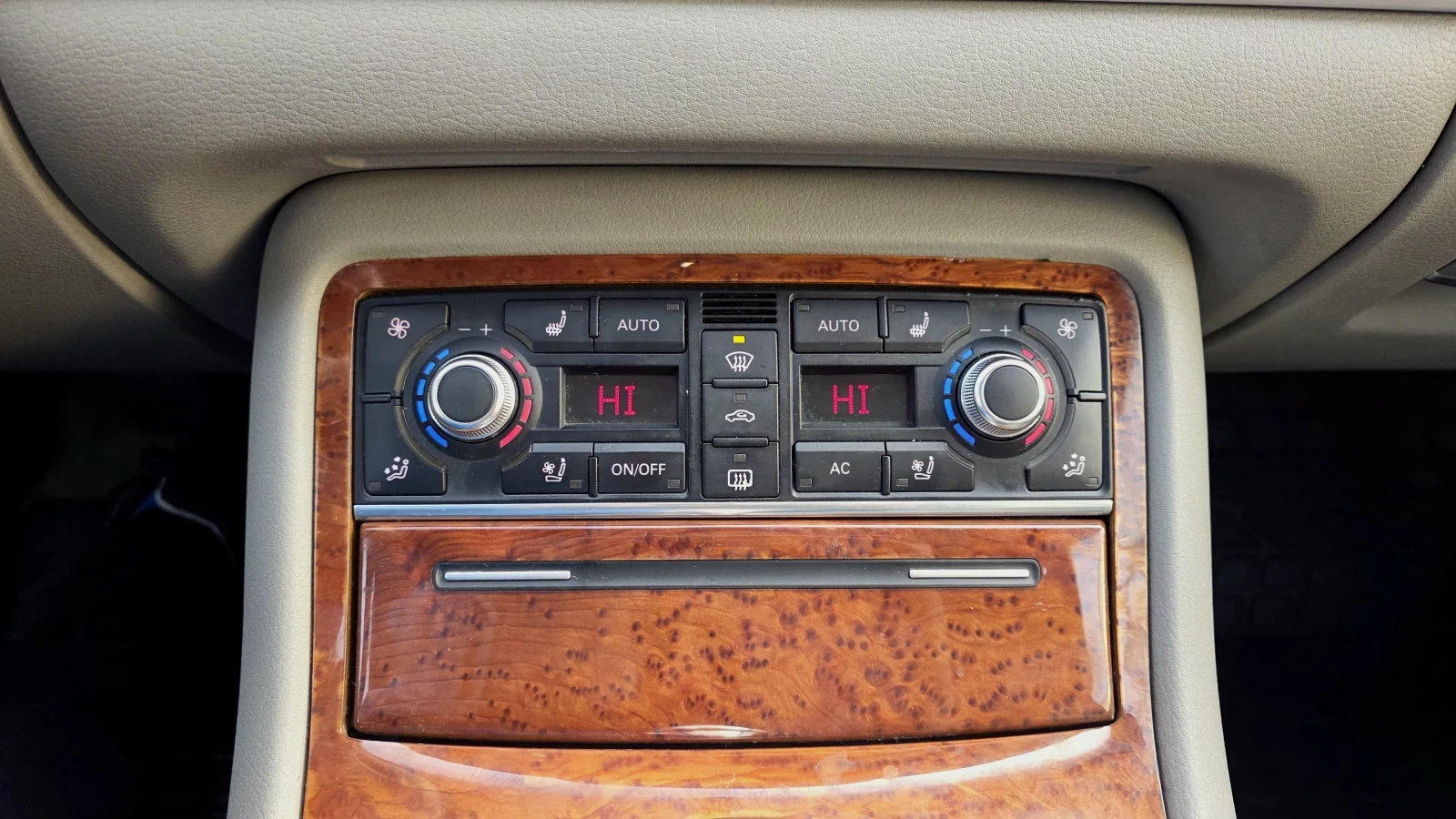 Audi A8 Face-lift 2009 3.0 Dizel НОВ ВНОС Регистриран!!! - изображение 10