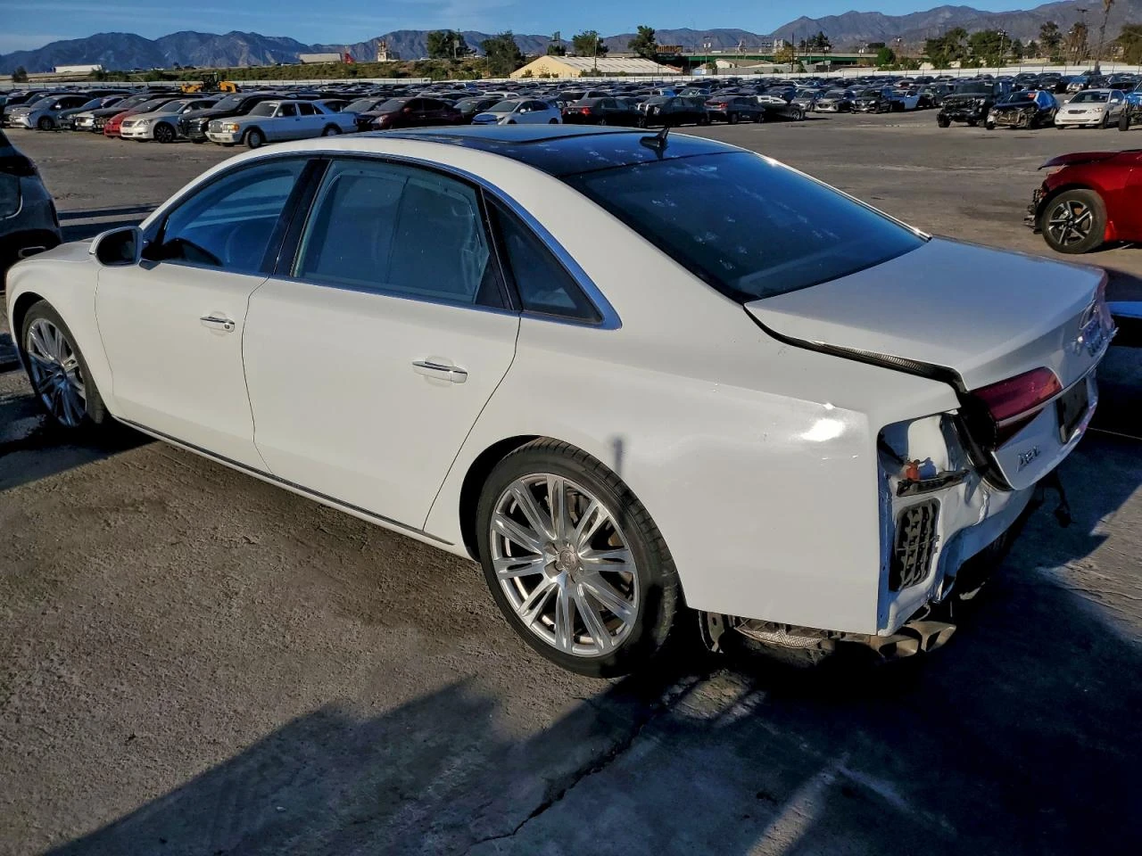 Audi A8 3.0* LONG* QUATTRO* РЕАЛНИ КМ - изображение 3