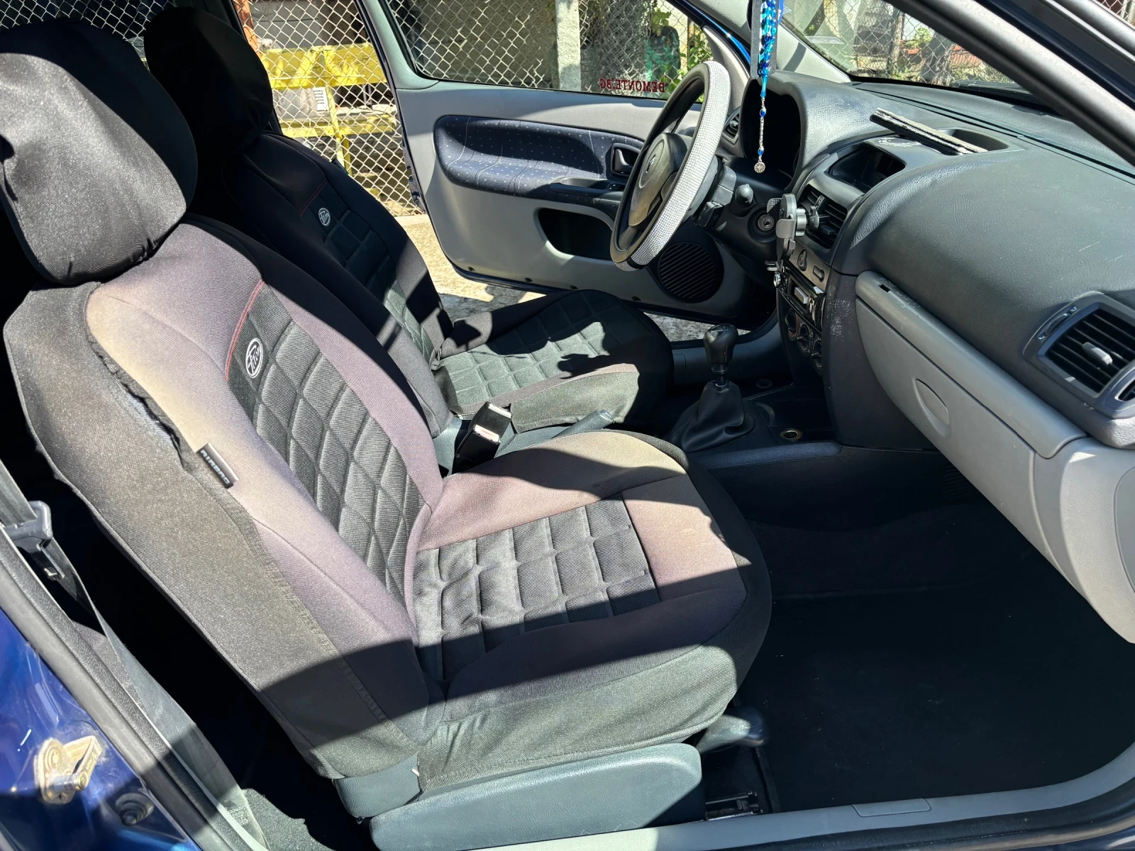Renault Clio, снимка 5 - Автомобили и джипове - 55398092