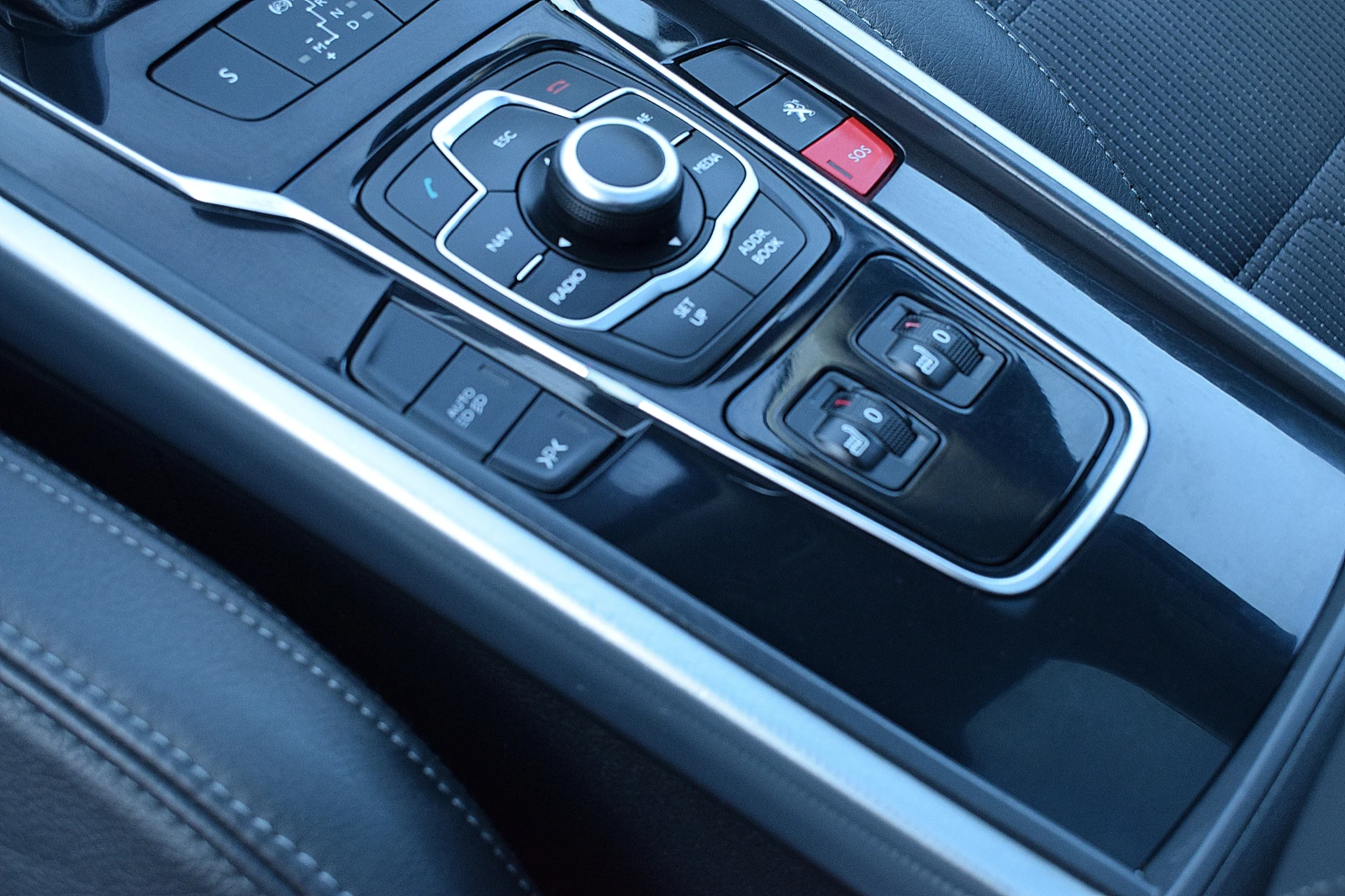 Peugeot 508 2.2/ШВЕЙЦАРИЯ/LUX/HDI/204к.с./GT LINE, снимка 9 - Автомобили и джипове - 55419803