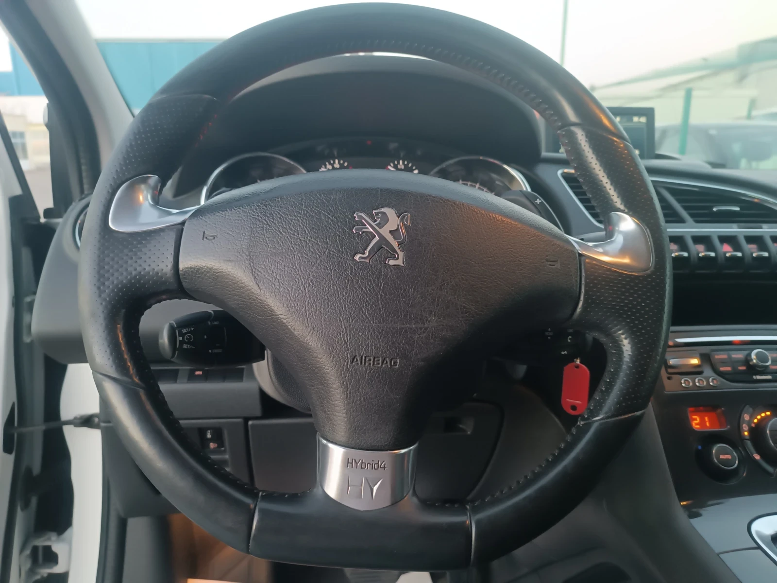 Peugeot 3008 2.0D, Hibrid, 4x4, ПЕРФЕКТНО, ЛИЗИНГ , снимка 8 - Автомобили и джипове - 55480857
