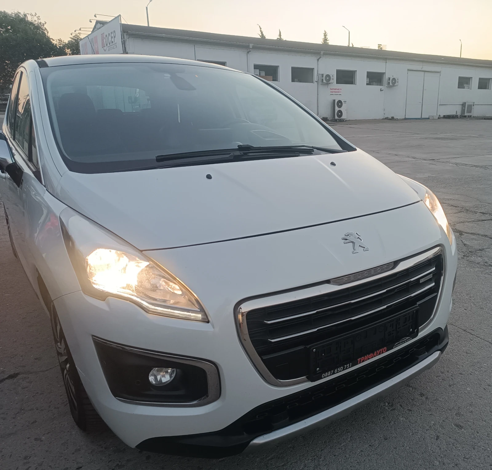 Peugeot 3008 2.0D, Hibrid, 4x4, ПЕРФЕКТНО, ЛИЗИНГ , снимка 2 - Автомобили и джипове - 55480857