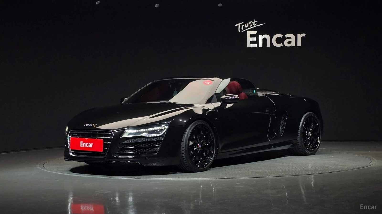 Audi R8 5.2 V10 SPIDER* ЧЕРВЕНА КОЖА* ПОДГРЕВ* КАМЕРА