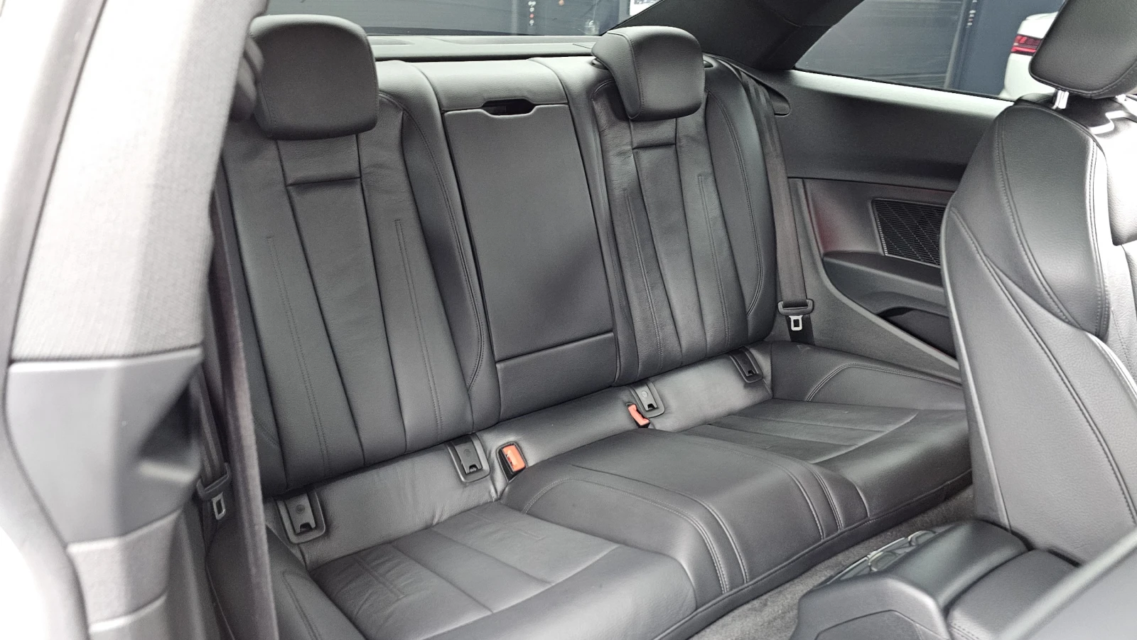 Audi A5 КРАЙНА ЦЕНА, снимка 10 - Автомобили и джипове - 56060902