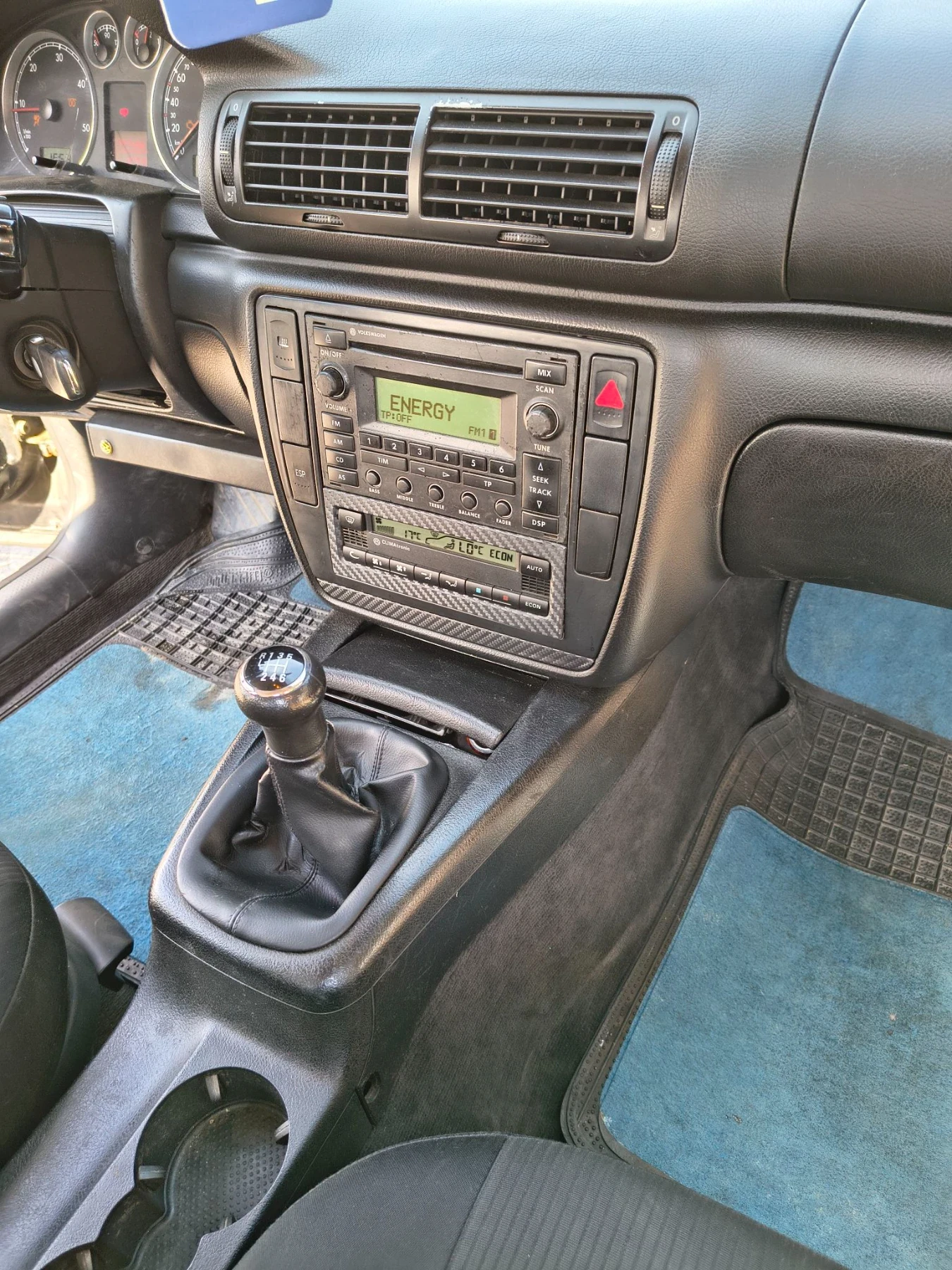 VW Passat, снимка 10 - Автомобили и джипове - 56137063