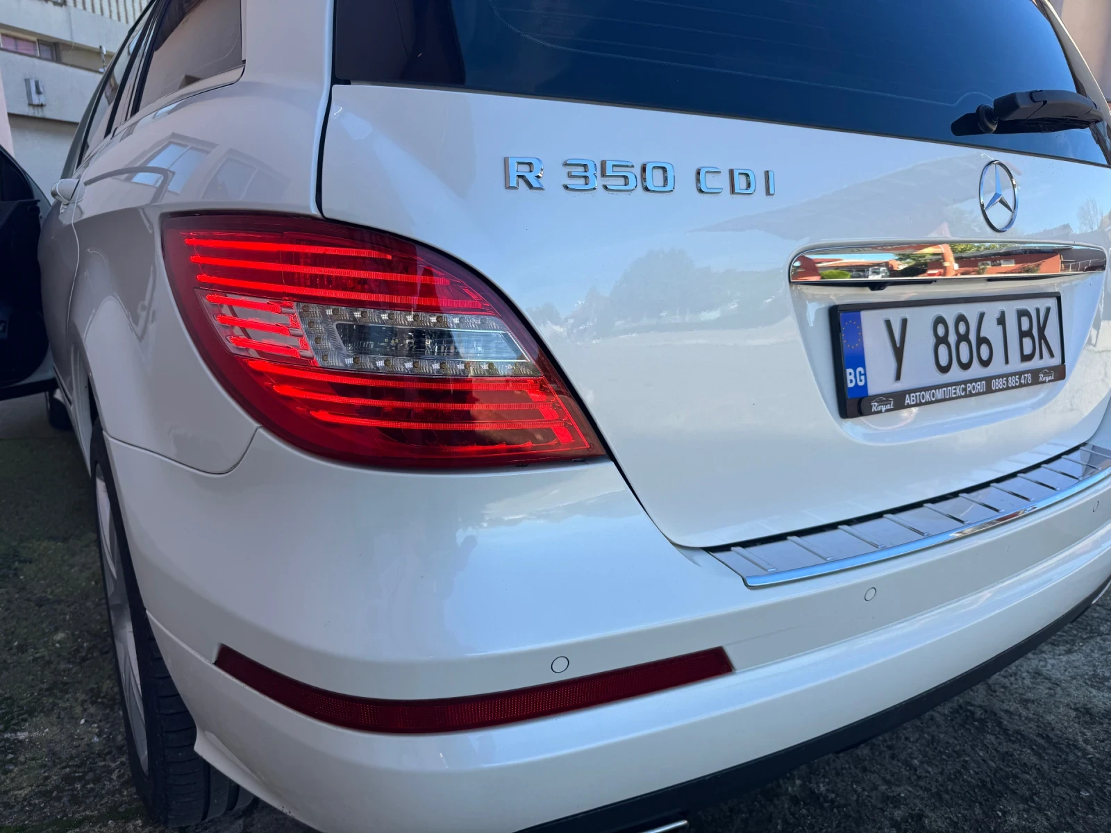 Mercedes-Benz R 350, снимка 3 - Автомобили и джипове - 56338110