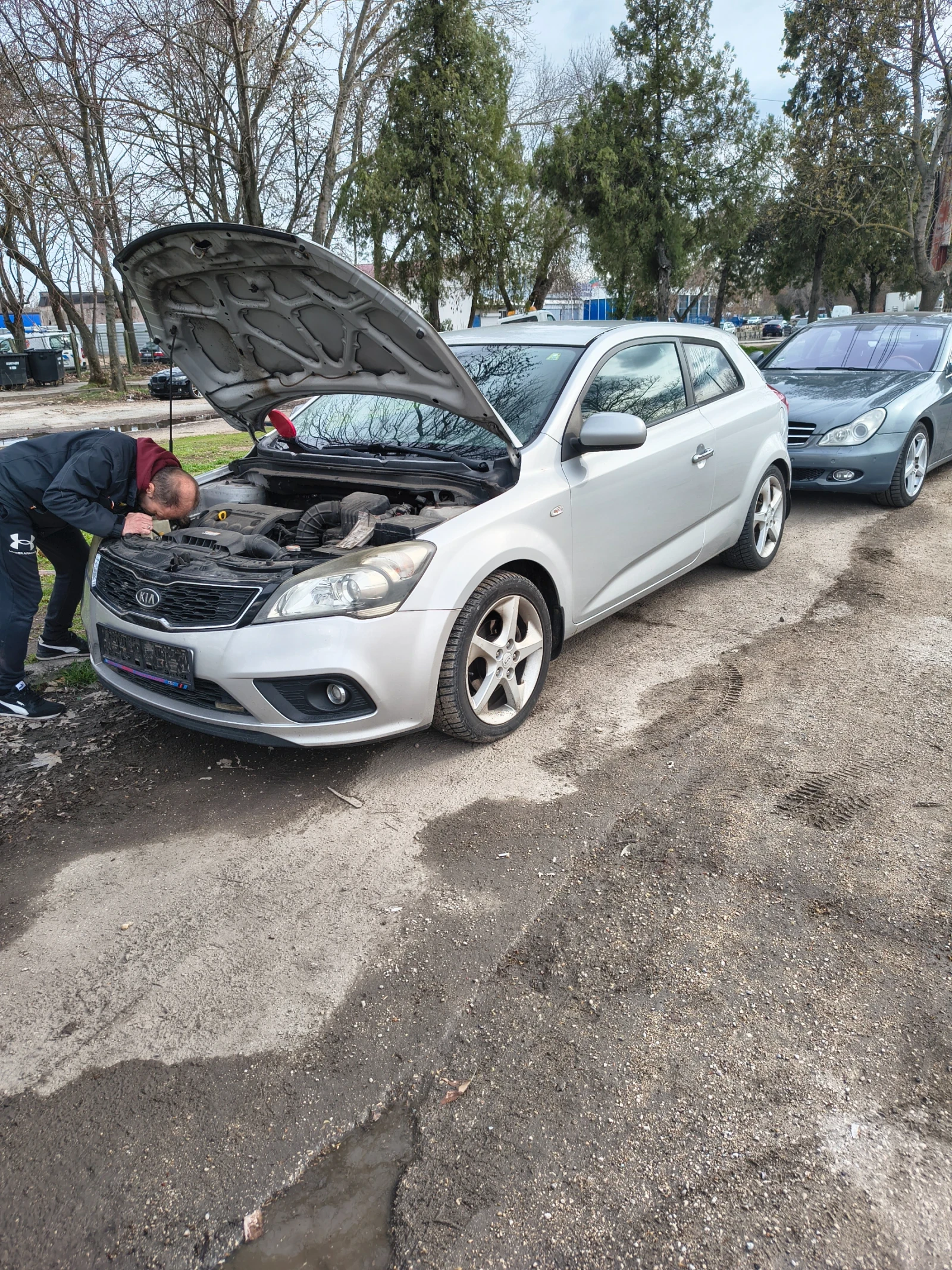 Kia Pro ceed, снимка 4 - Автомобили и джипове - 56351080
