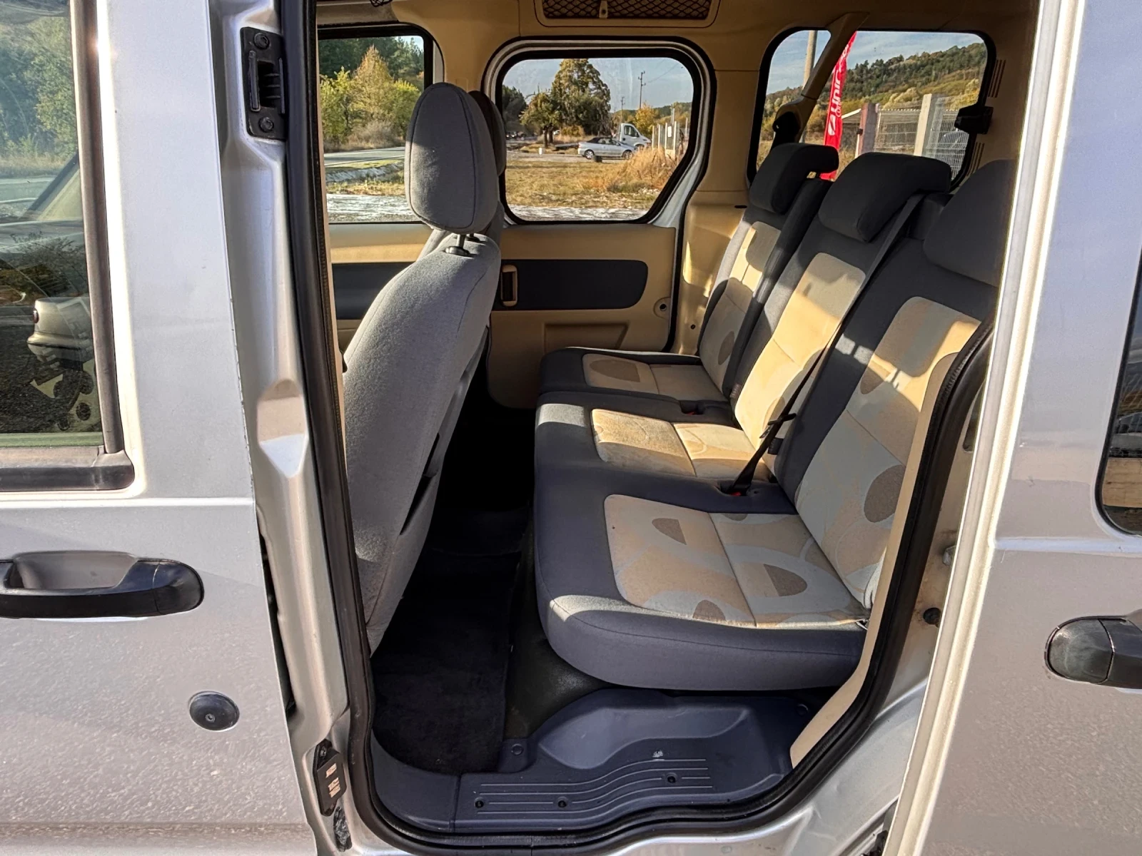 Ford Tourneo Connect | Mobile.bg � ����������� 14