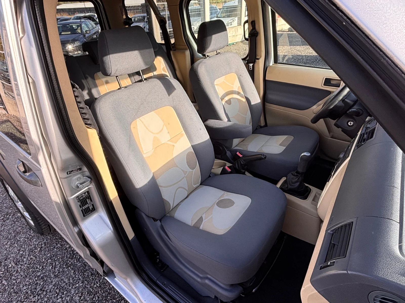 Ford Tourneo Connect | Mobile.bg � ����������� 8