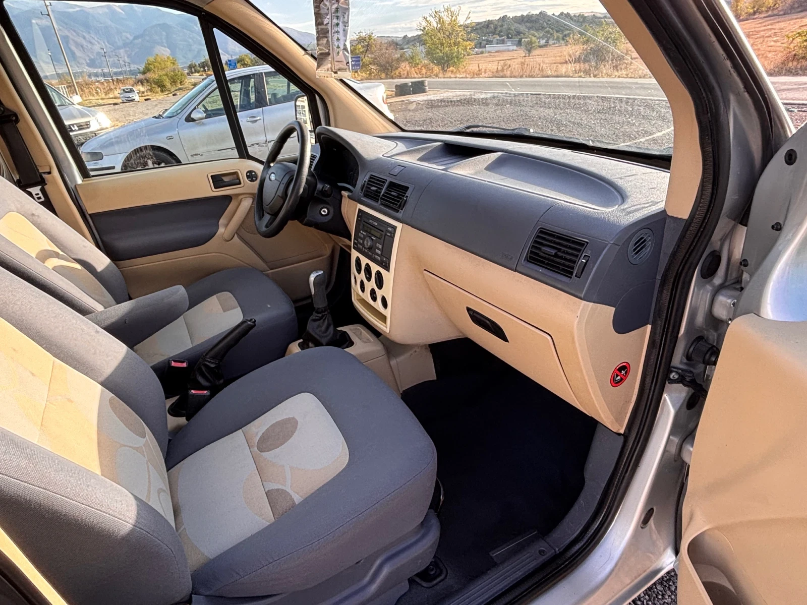 Ford Tourneo Connect | Mobile.bg � ����������� 9