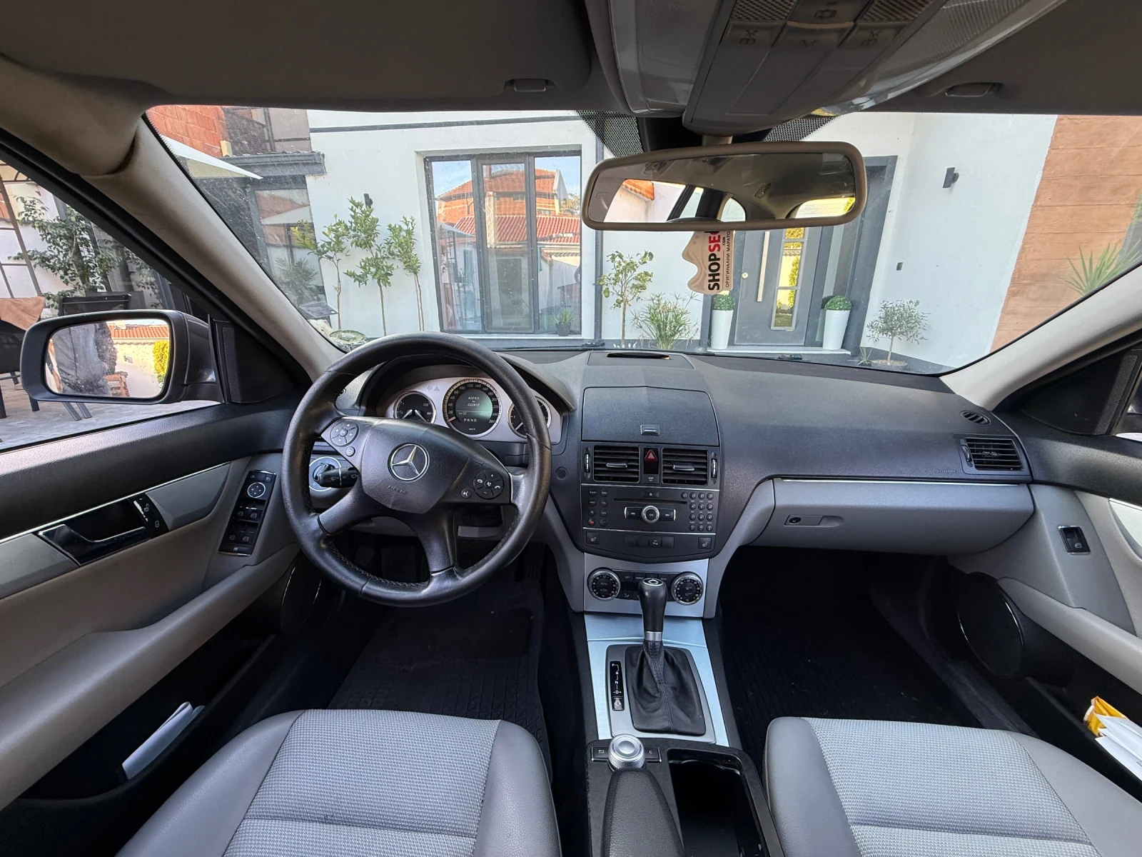 Mercedes-Benz C 220, снимка 5 - Автомобили и джипове - 56636860
