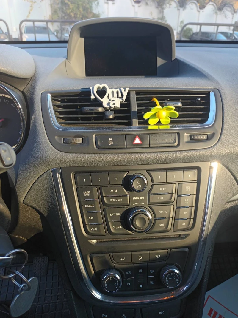 Opel Mokka 1.4 ti, снимка 13 - Автомобили и джипове - 48471287