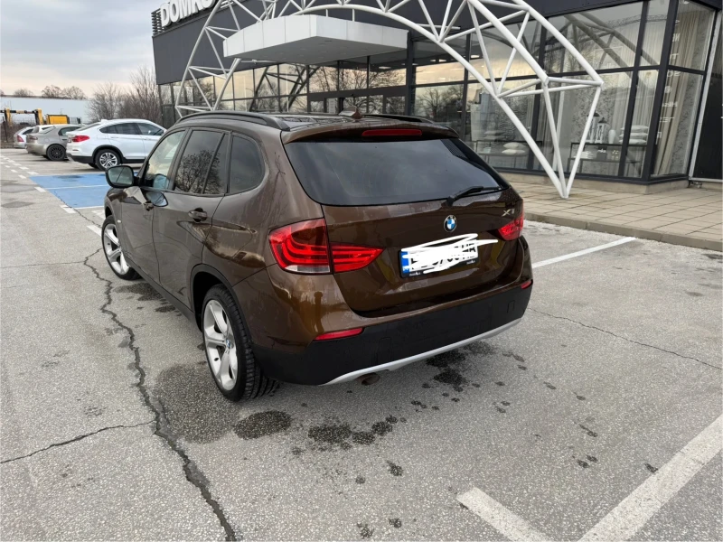 BMW X1 X Drive, снимка 10 - Автомобили и джипове - 49183618