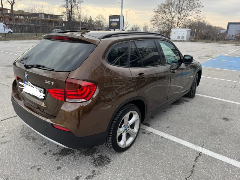 BMW X1 X Drive, снимка 12 - Автомобили и джипове - 49183618