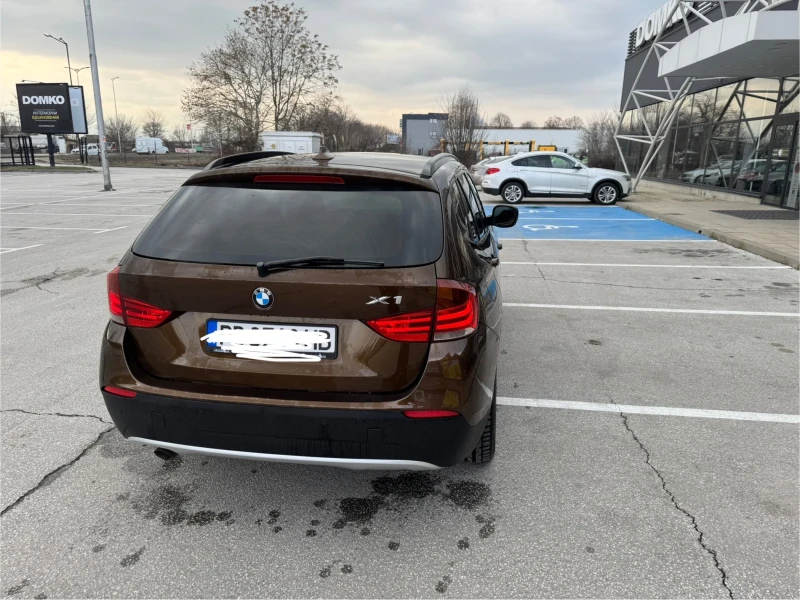 BMW X1 X Drive, снимка 11 - Автомобили и джипове - 49183618