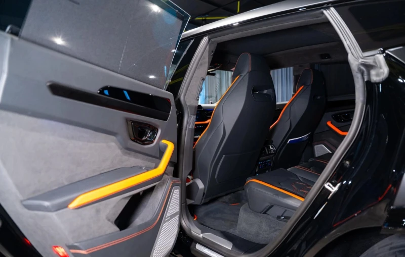 Lamborghini Urus SE 4.0 V8 Plug-in Hybrid 4WD, снимка 10 - Автомобили и джипове - 51090400