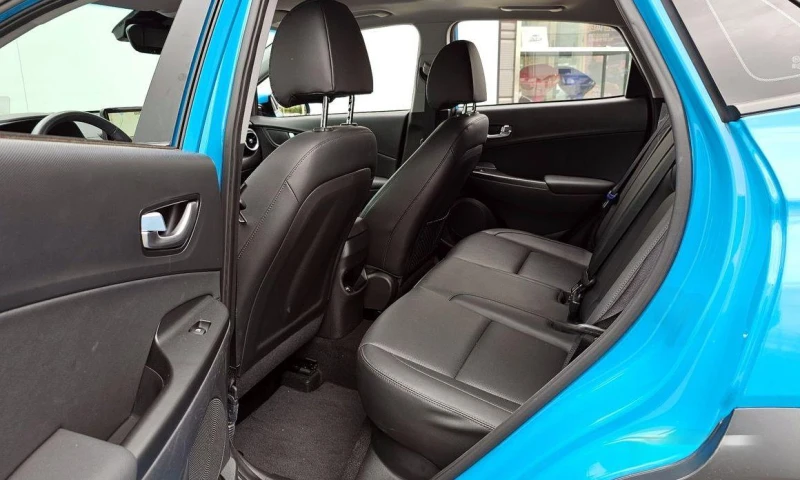 Hyundai Kona Gasoline 1.6 Turbo 2WD Modern, снимка 12 - Автомобили и джипове - 52112888