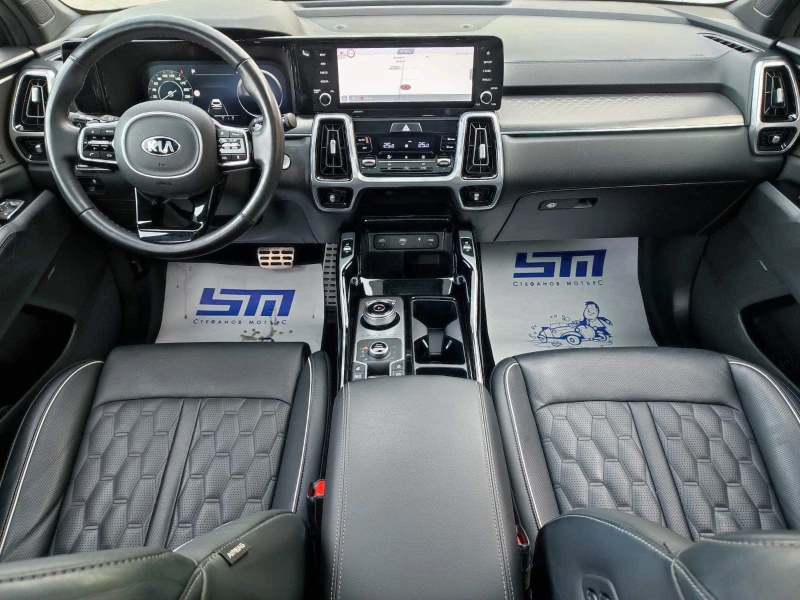 Kia Sorento 4x4 Platinum 2.2 CRDi (202hp) AT8, снимка 11 - Автомобили и джипове - 52704501