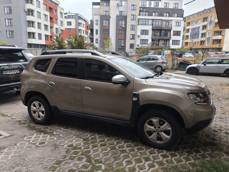 Dacia Duster, снимка 3 - Автомобили и джипове - 53446026
