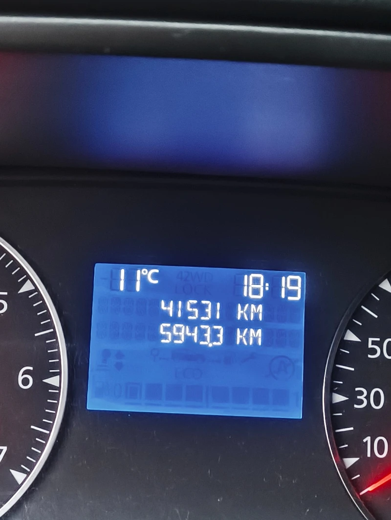 Dacia Duster, снимка 5 - Автомобили и джипове - 53446026