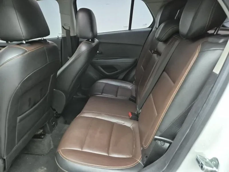 Chevrolet Trax 1.4, снимка 12 - Автомобили и джипове - 54327801