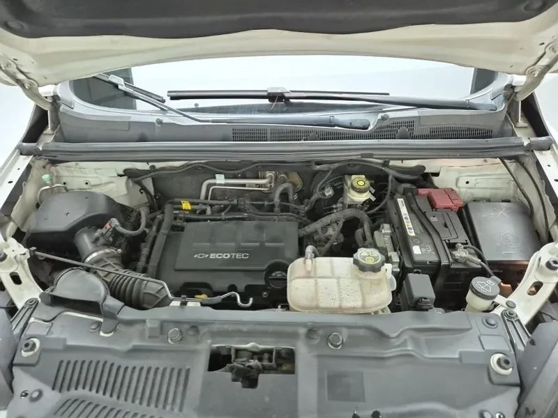 Chevrolet Trax 1.4, снимка 5 - Автомобили и джипове - 54327801