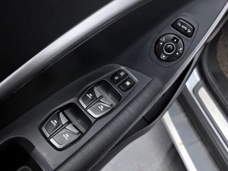 Hyundai Santa fe 2.2 CRDI 4WD - САМО 30% АВАНС, снимка 13 - Автомобили и джипове - 55740255