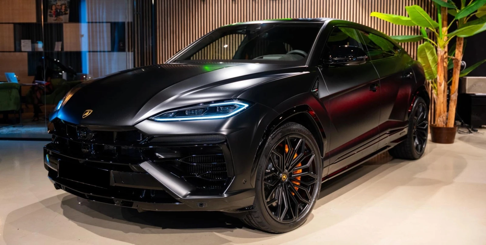 Lamborghini Urus SE 4.0 V8 Plug-in Hybrid 4WD, снимка 1