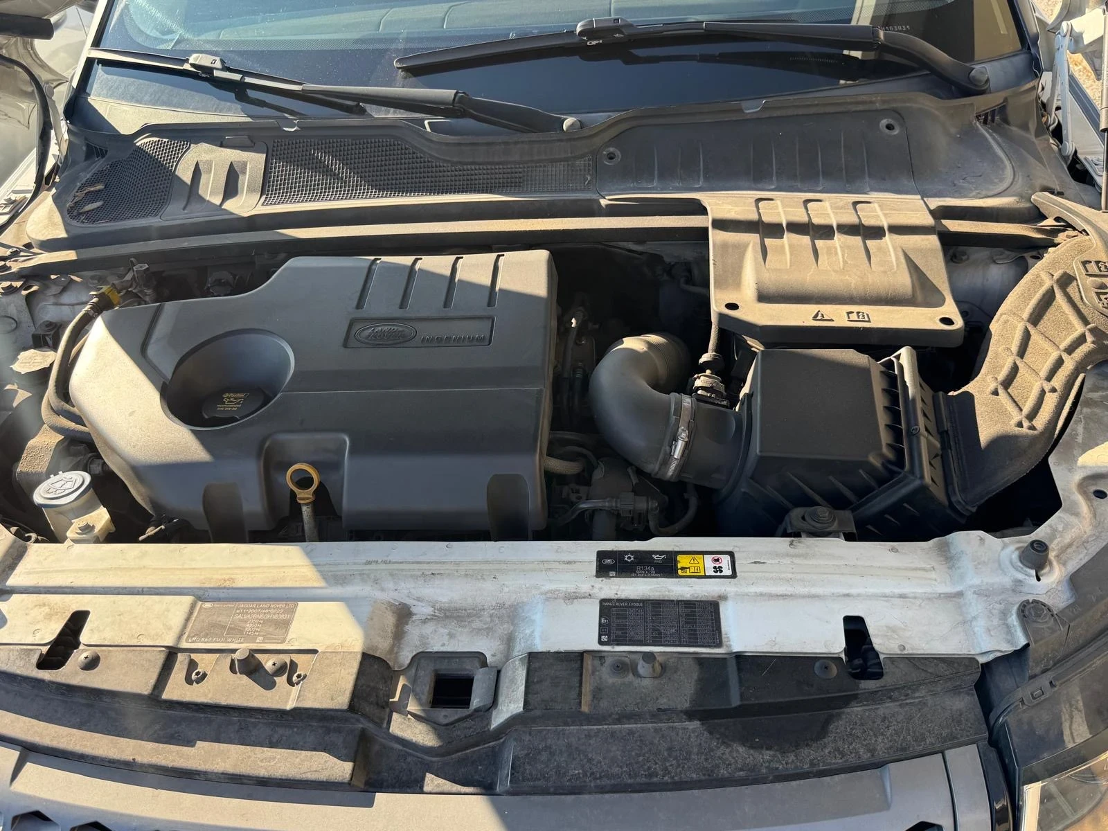 Land Rover Range Rover Evoque 2.0D 150hp 4x4 FACELIFT - изображение 6