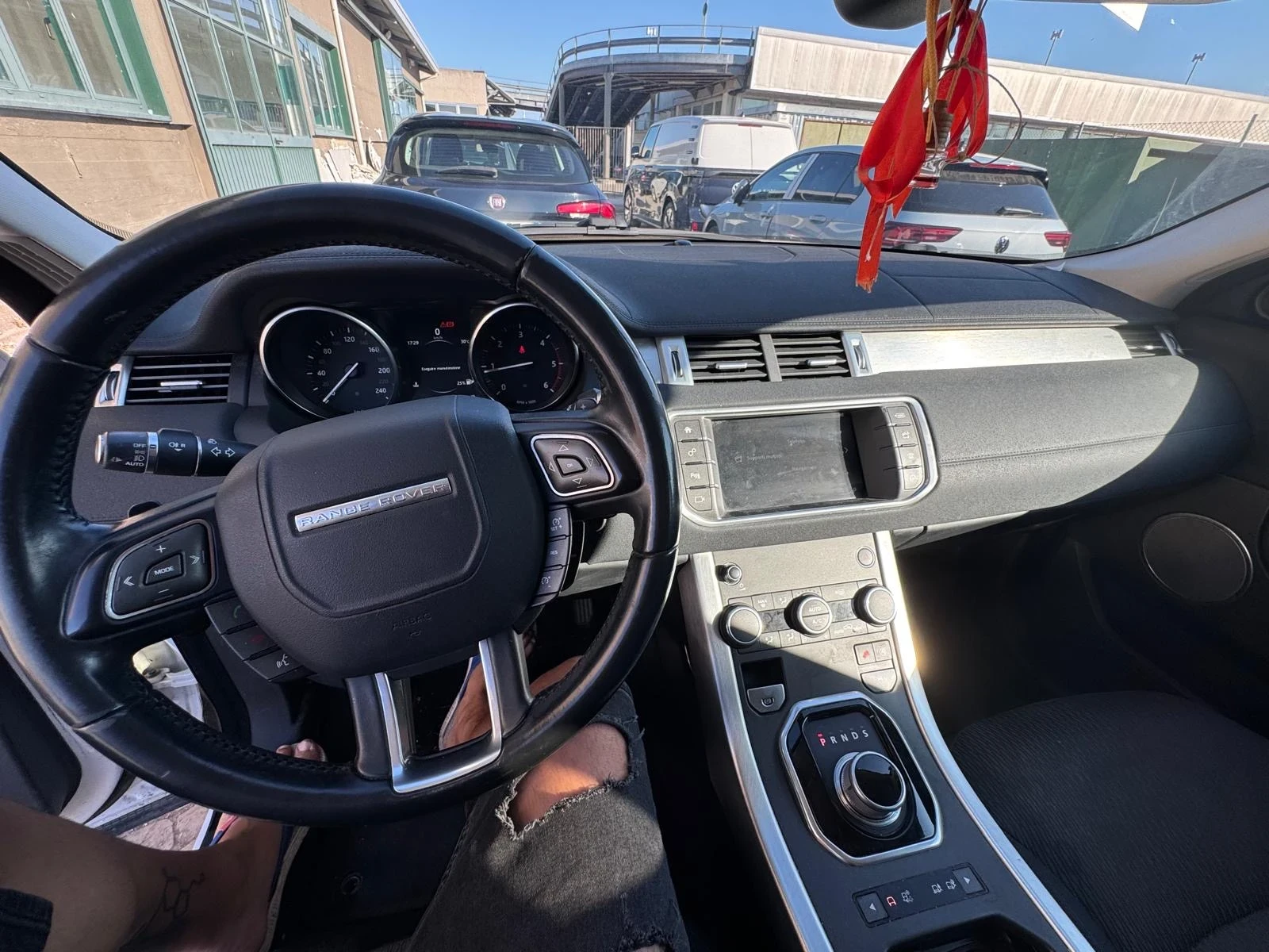 Land Rover Range Rover Evoque 2.0D 150hp 4x4 FACELIFT - изображение 7