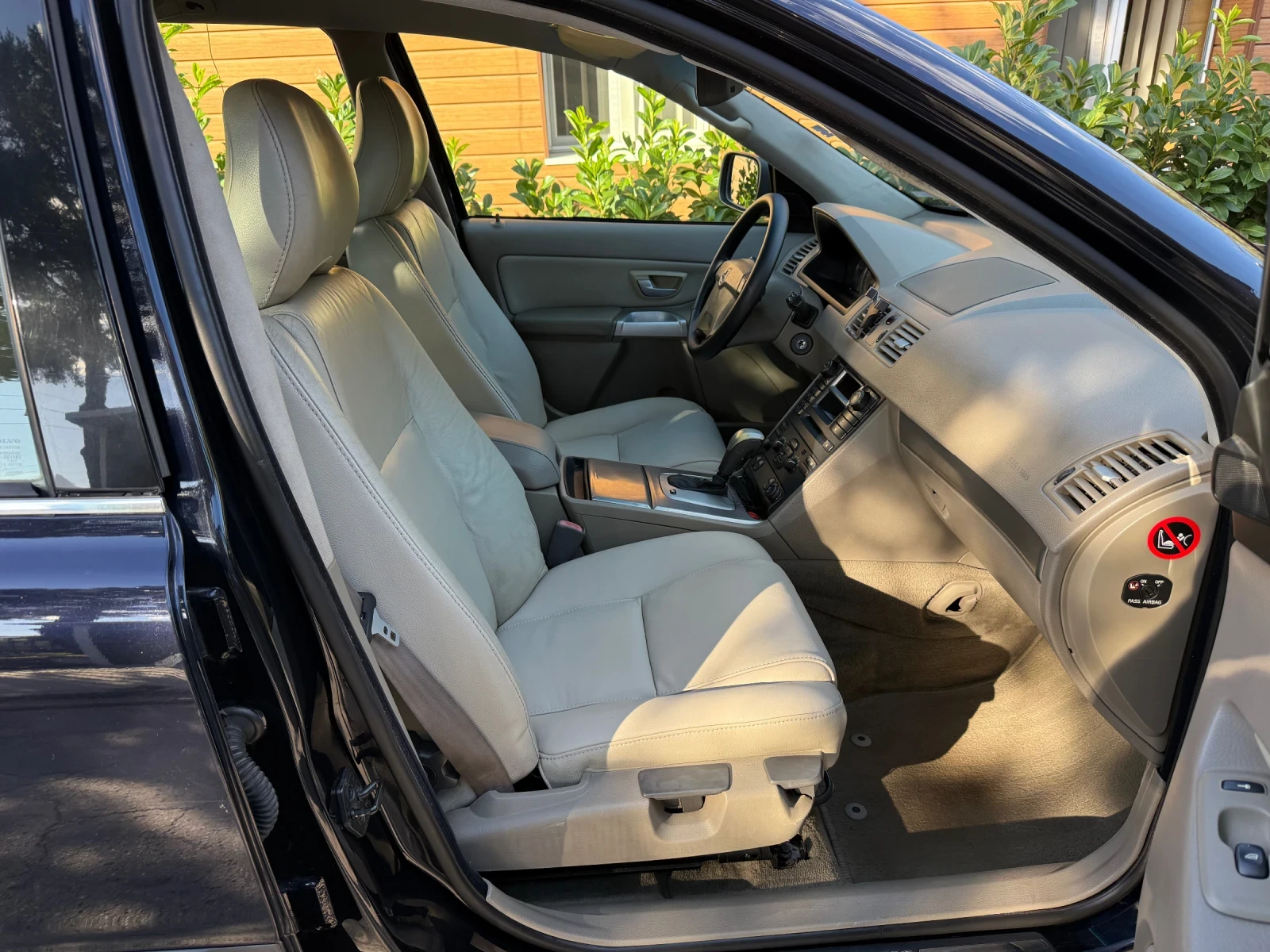 Volvo Xc90  2.4 D5 (185 кс) Automatic/EU4/Нови гуми, Ангренаж | Mobile.bg — изображение 12