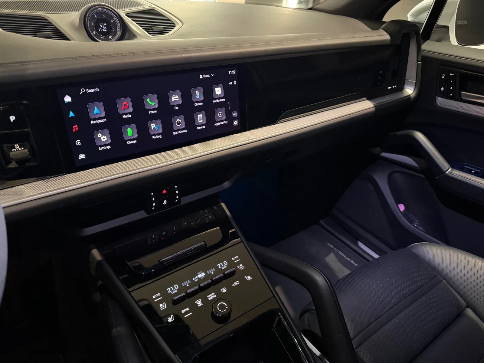 Porsche Cayenne E-Hybrid, снимка 9 - Автомобили и джипове - 53707978