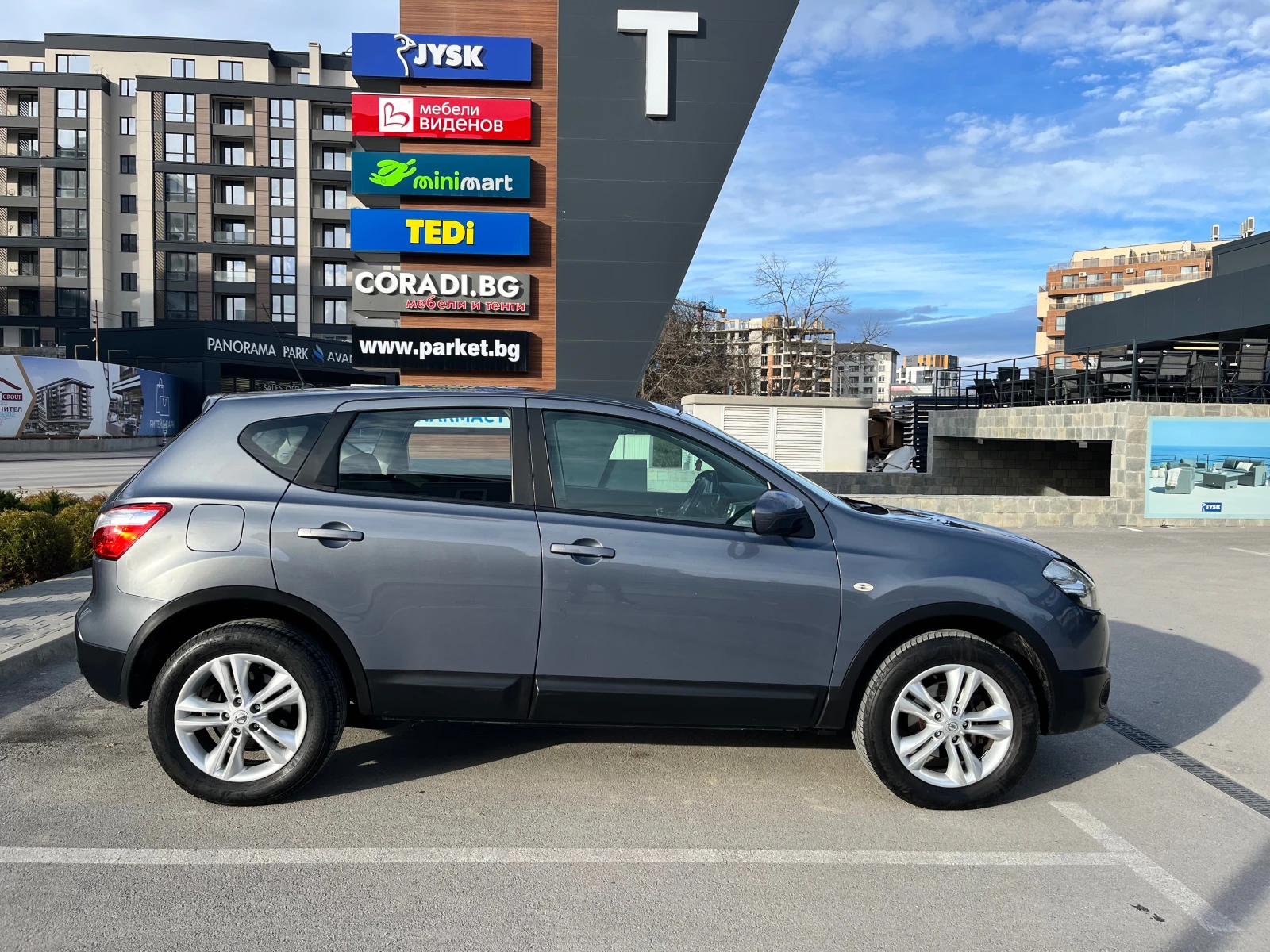 Nissan Qashqai 2.0DCI 4X4= 175000КМ!!!, снимка 4 - Автомобили и джипове - 54085743