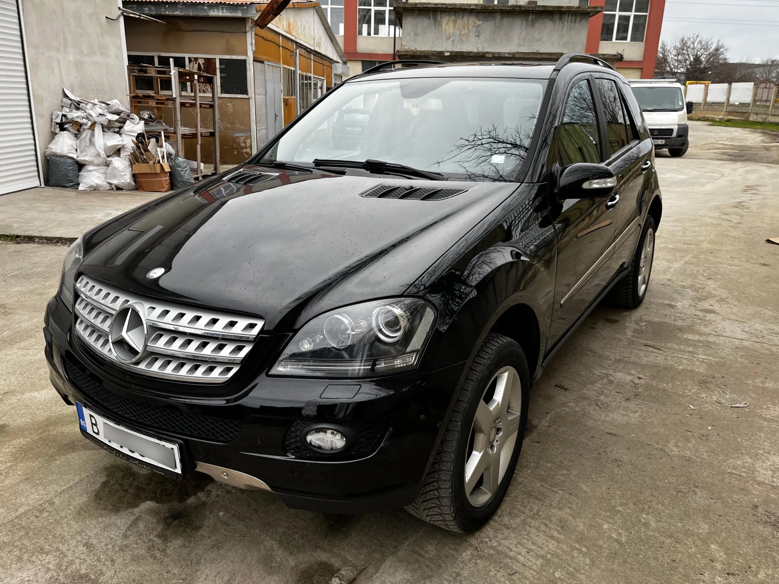 Mercedes-Benz ML 320 320 CDI Offroad пакет, снимка 8 - Автомобили и джипове - 54247506