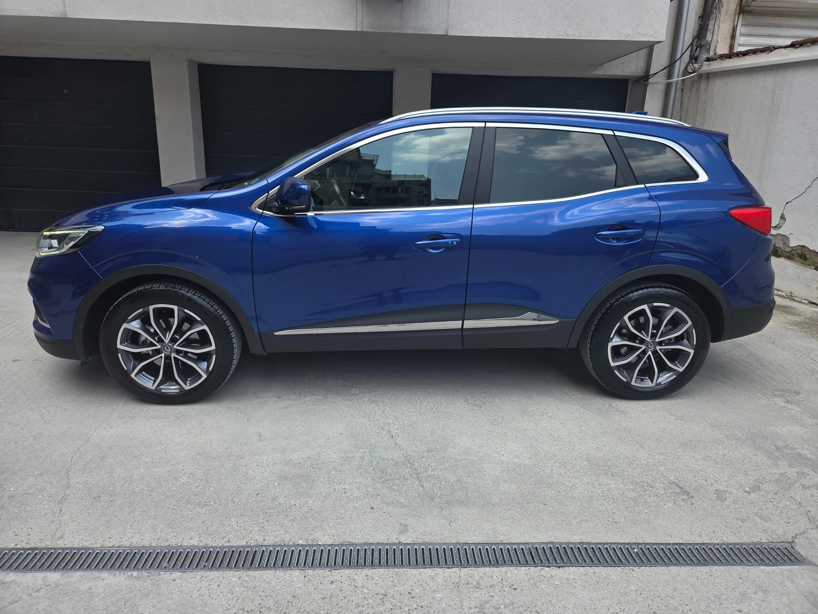 Renault Kadjar Blue dCi115 EDC, снимка 3 - Автомобили и джипове - 54820001