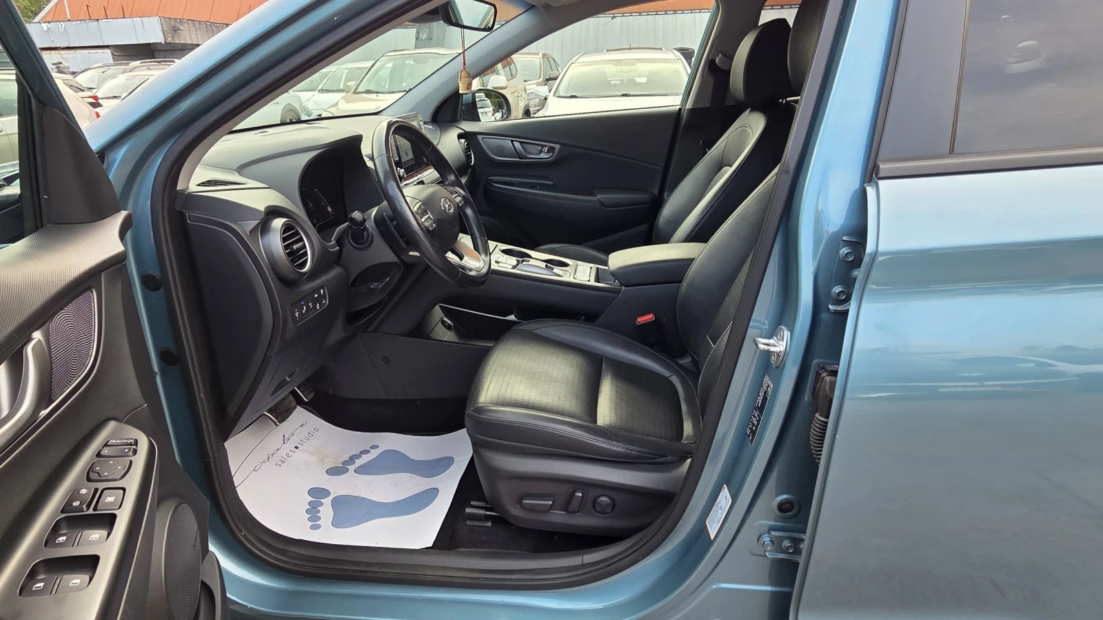 Hyundai Kona SOH100%/Premium/Теглич, снимка 7 - Автомобили и джипове - 55354327