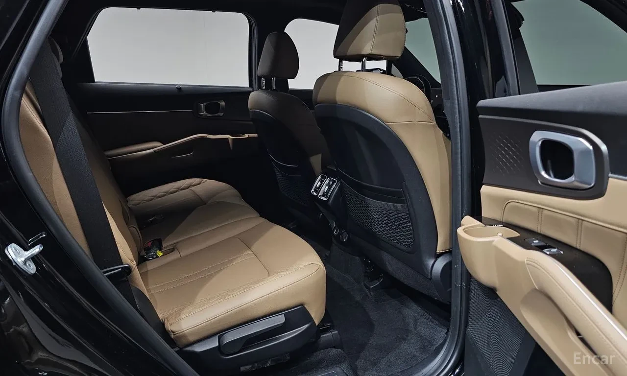 Kia Sorento 2.5 AWD / GRAVITY / 360 КАМЕРИ / ОБДУХ / FULL!, снимка 14 - Автомобили и джипове - 55751965