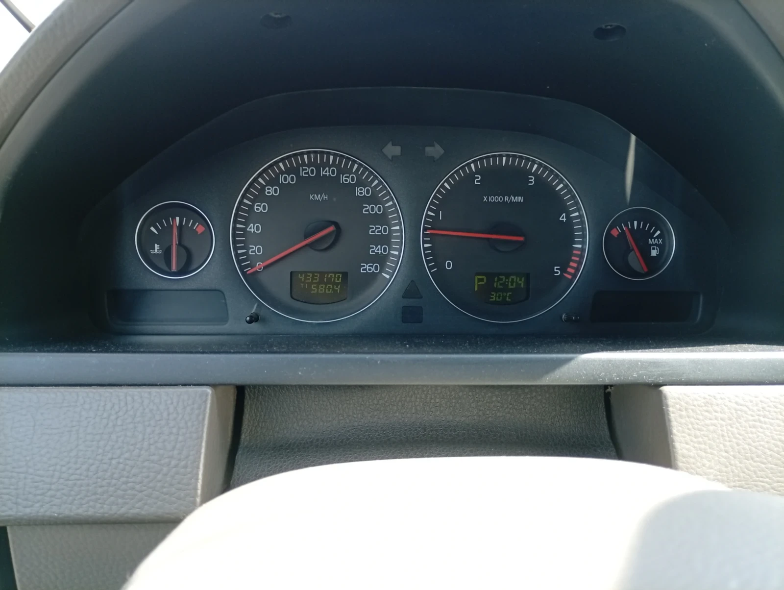 Volvo Xc90, снимка 13 - Автомобили и джипове - 55875687
