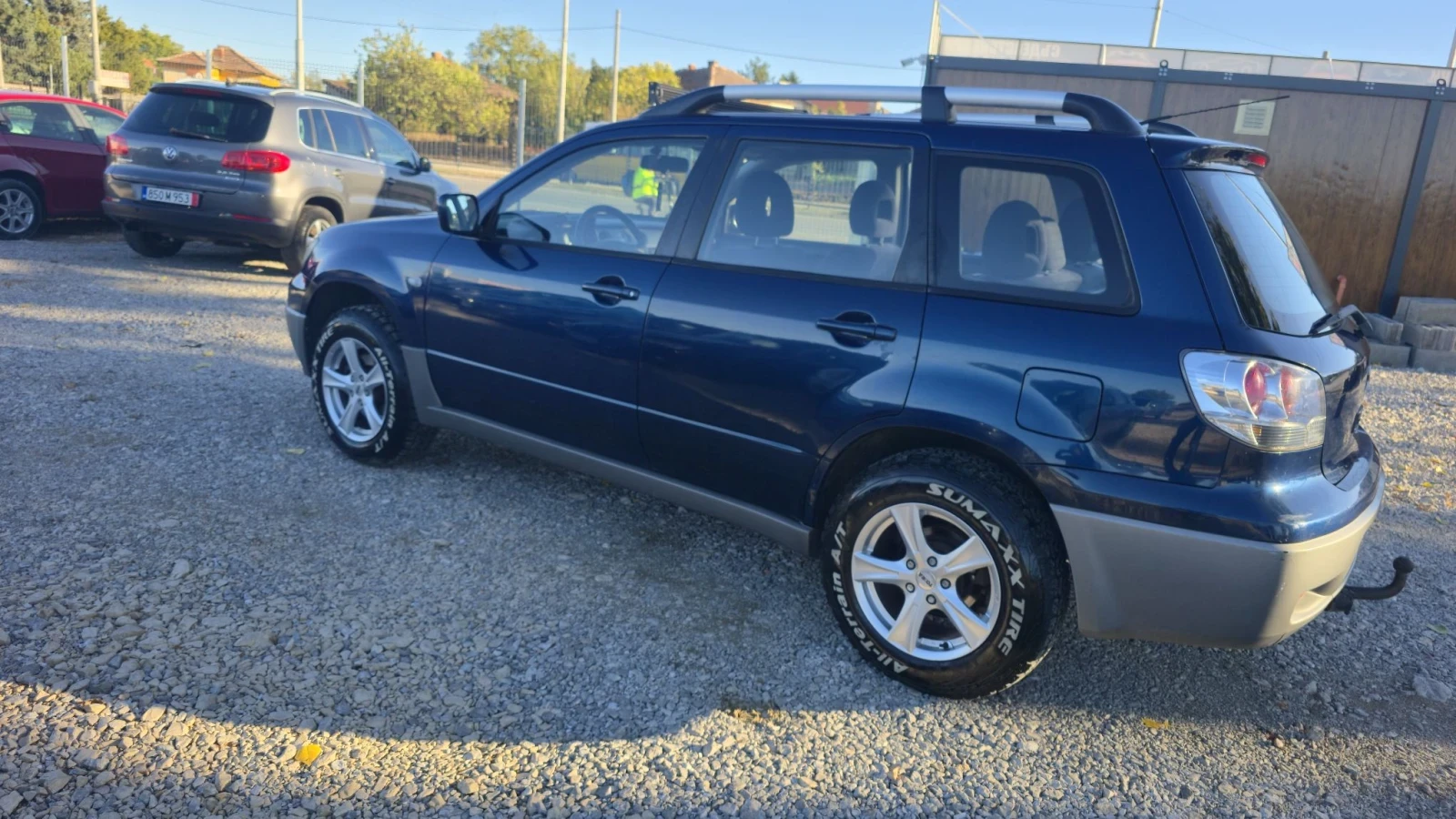 Mitsubishi Outlander 2.0 i 16V 4WD , снимка 5 - Автомобили и джипове - 56637310