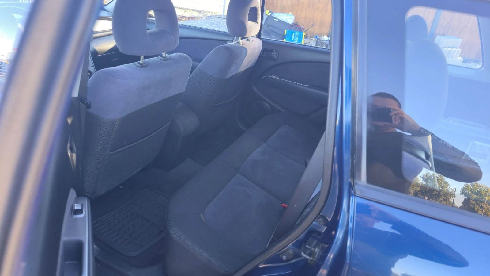 Mitsubishi Outlander 2.0 i 16V 4WD , снимка 6 - Автомобили и джипове - 56637310