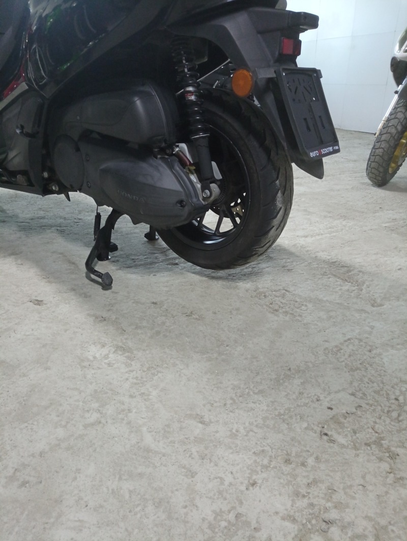 Honda Forza 300i, снимка 7 - Мотоциклети и мототехника - 45967825
